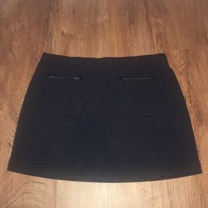 ‼️2/$18‼️Elle black polka dot pocket skirt